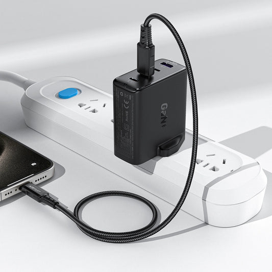 Acefast A97 PD100W GaN-Wandladegerät (3 x USB-C + USB-A) mit UK-Stecker – Schwarz