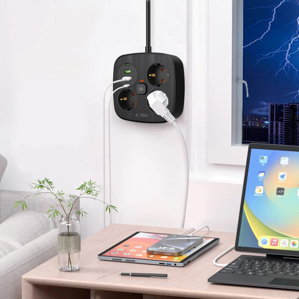 Tech-Protect PCS3X4 Steckdosenleiste, 3 Steckdosen, 2xUSB-A, 2xUSB-C 200 cm - schwarz