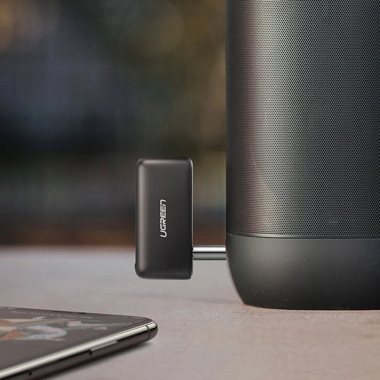 Ugreen Bluetooth 5.0 Audioempfänger AUX Miniklinke für Auto schwarz (70303)