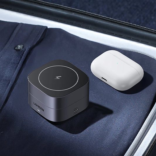 Ugreen W526 induktives 3in1 MagSafe/Qi-Ladegerät für Telefon/Kopfhörer mit USB-C-Anschluss – Schwarz
