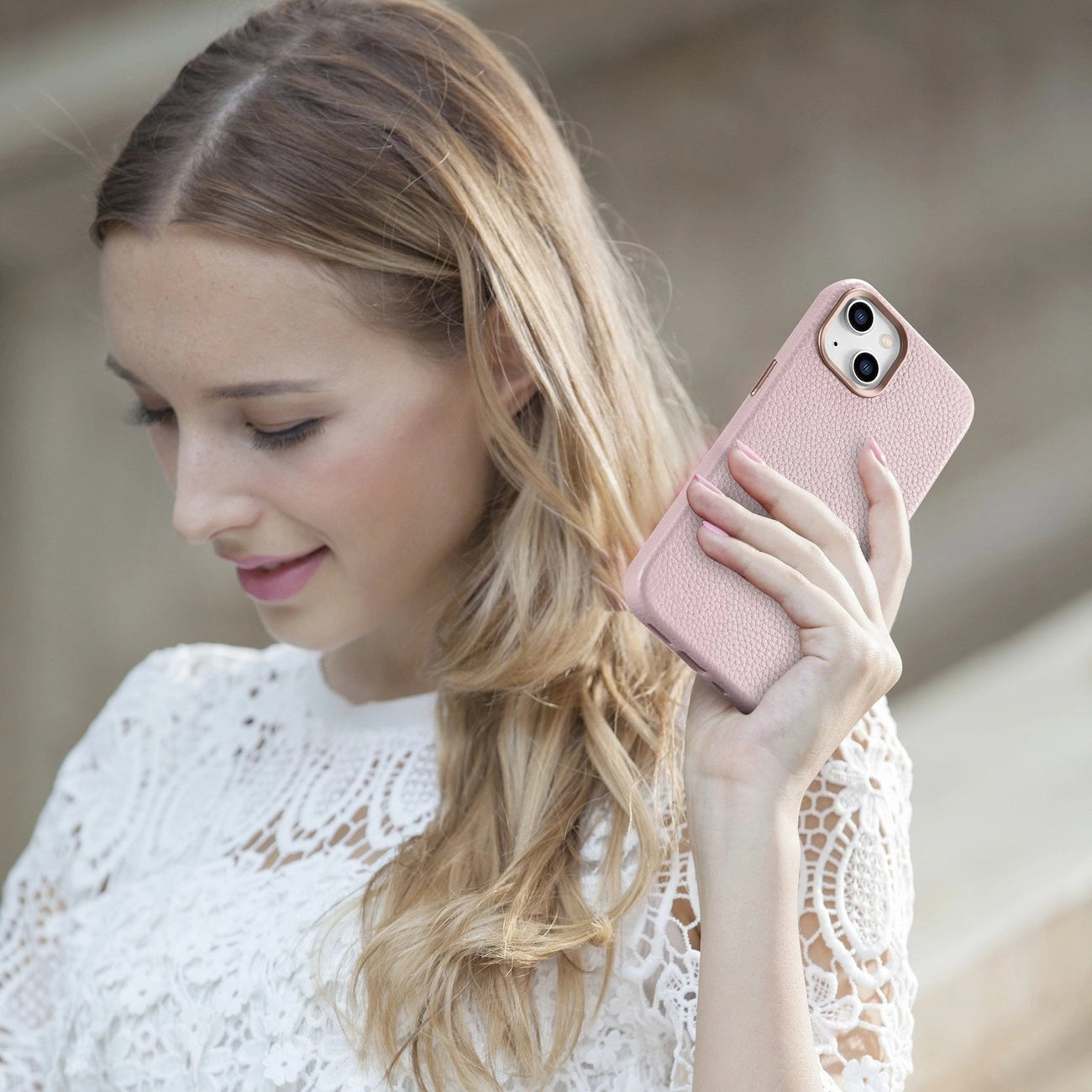 iCarer Litchi Premium Ledertasche iPhone 14 Plus magnetische Ledertasche mit MagSafe Pink (WMI14220711-PK)