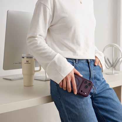 MagPrime MagSafe CC Hülle von Tech-Protect in Burgunder für iPhone 18 Pro – STARPHONE Aachen