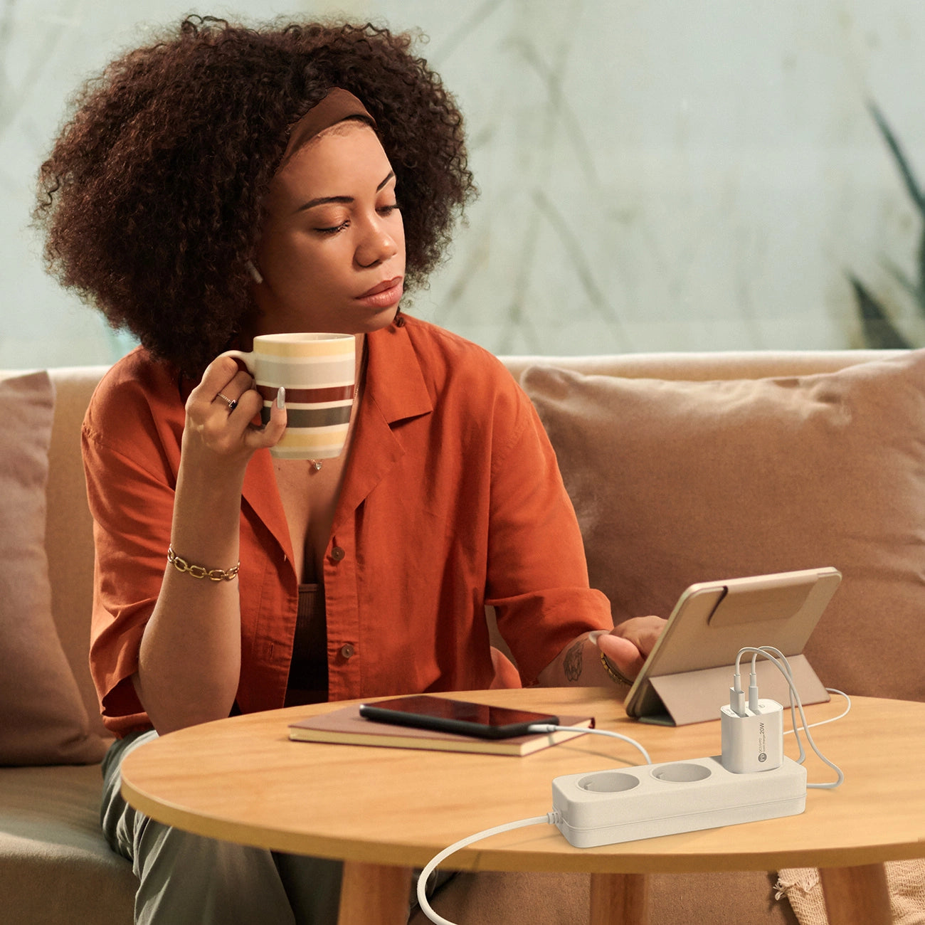 A6MaxL 20W USB-A USB-C Wandladegerät mit USB-C - USB-C 1m Kabel - weiß