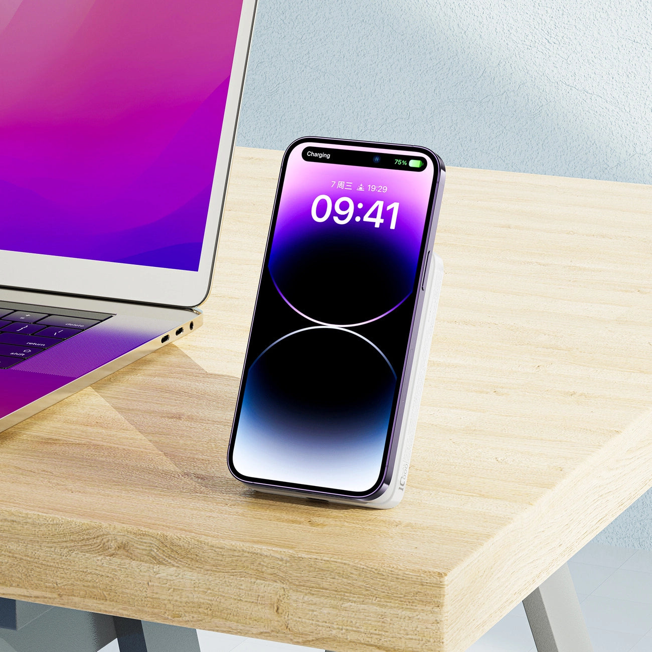 Acefast M6 PD 20W 10000mAh Induktions-Powerbank + Kabel - Weiß