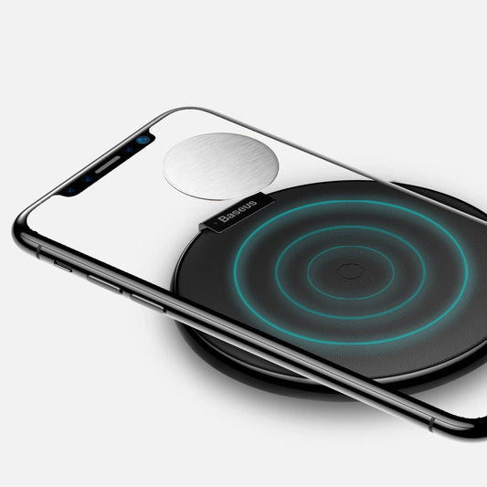 Baseus Bullet An On-board Magnetic Bracket Auto Halterung Magnet Handyhalter für Armaturenbrett schwarz (SUYZD-01)