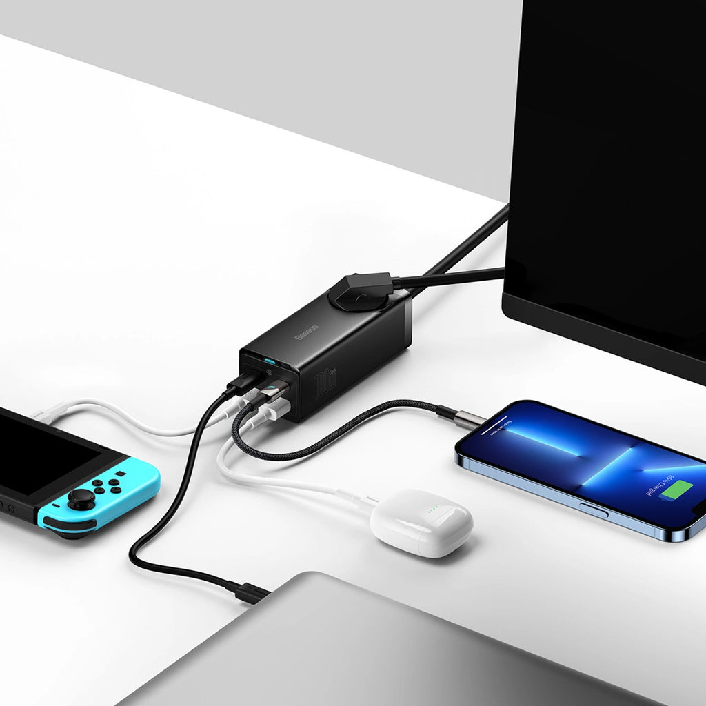 Baseus GaN3 Pro 100W EU-Ladestation + 2 x USB-A + 2 x USB-C mit 1 m Kabel Baseus Xiaobai USB-C 100W - Schwarz