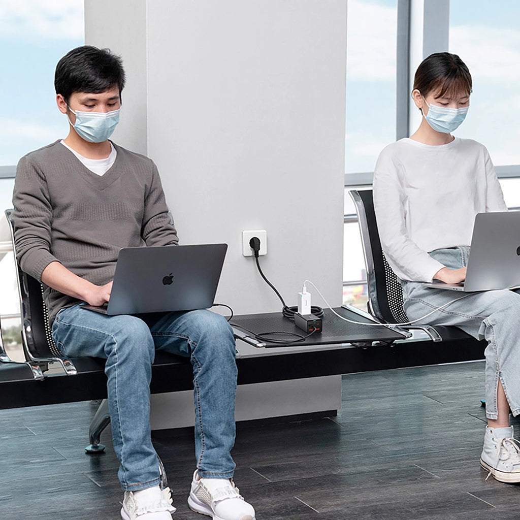 Baseus GaN3 Pro 65W EU Ladestation + 2 x USB-C + 2 x USB-A mit Baseus Xiaobai USB-C 100W 1m Kabel - Schwarz