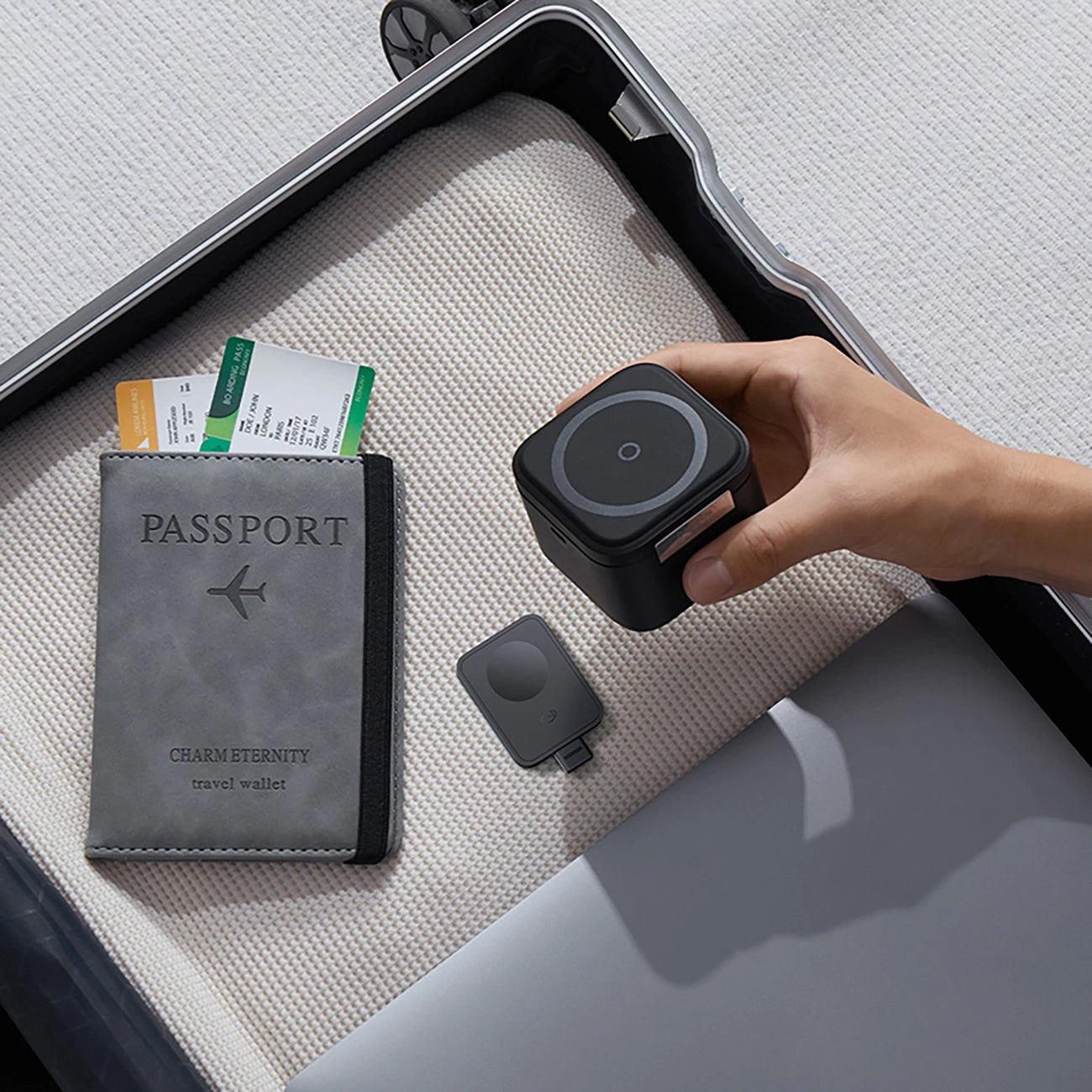 Baseus MagPro 3in1 25W MagSafe kompatibles induktives Ladegerät für Telefon und Smartwatch - Schwarz