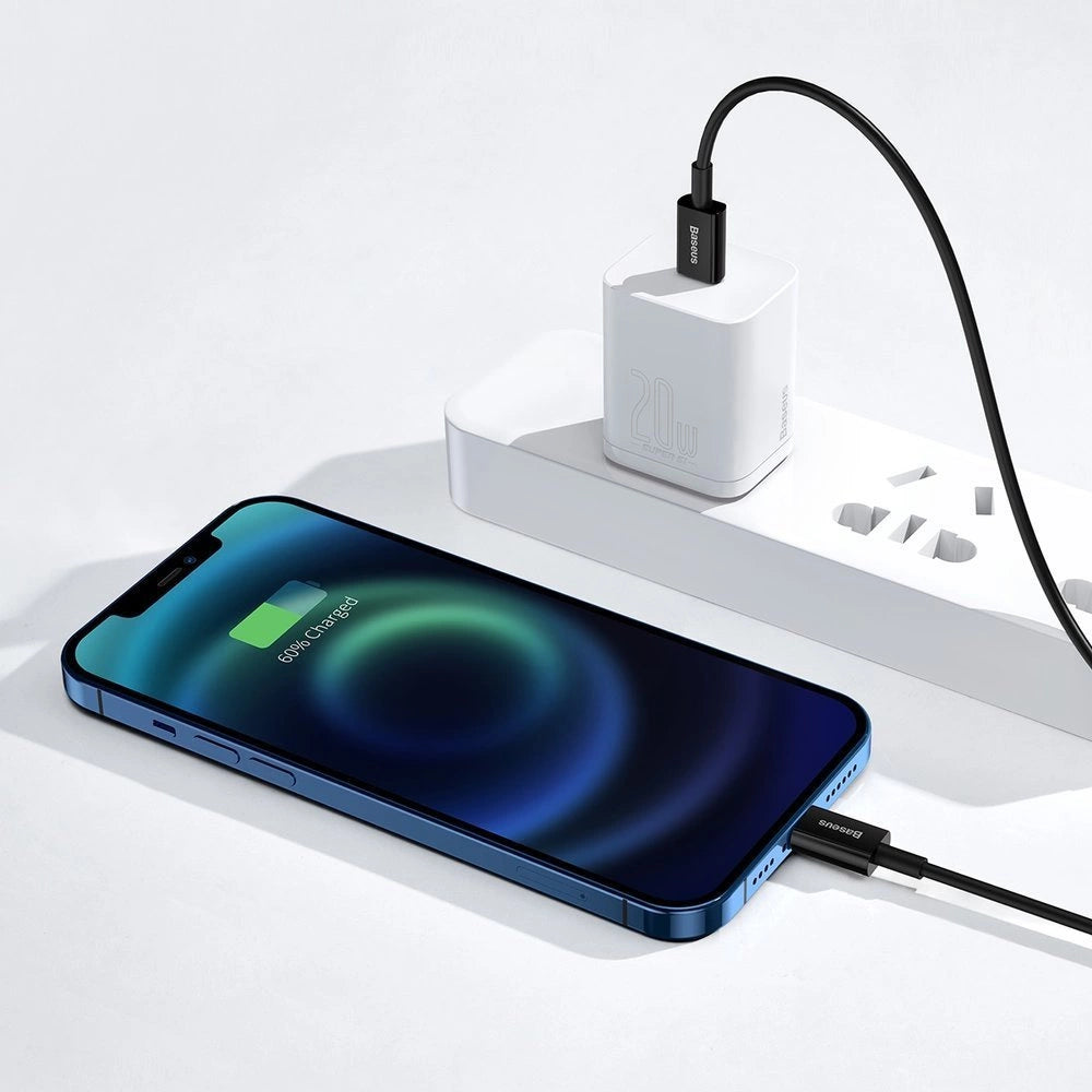 Baseus Superior Series USB-C / Lightning PD 20W 1 m Kabel - Schwarz