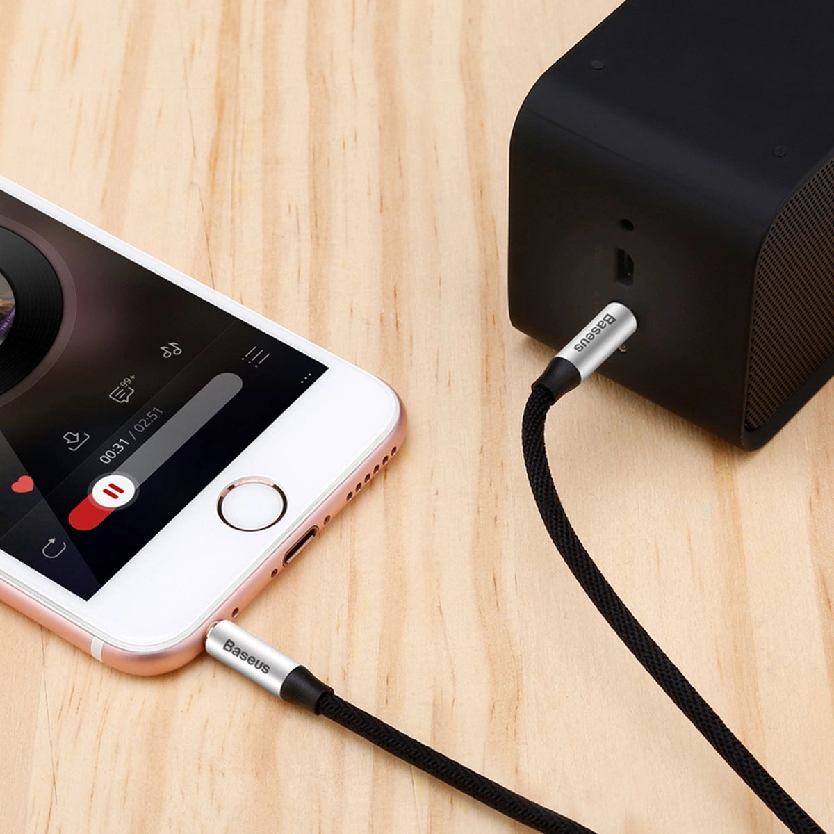 Baseus Yiven M30 Stereo-Audiokabel AUX 3,5 mm Mini-Klinkenstecker 1,5 m silber-schwarz (CAM30-CS1)