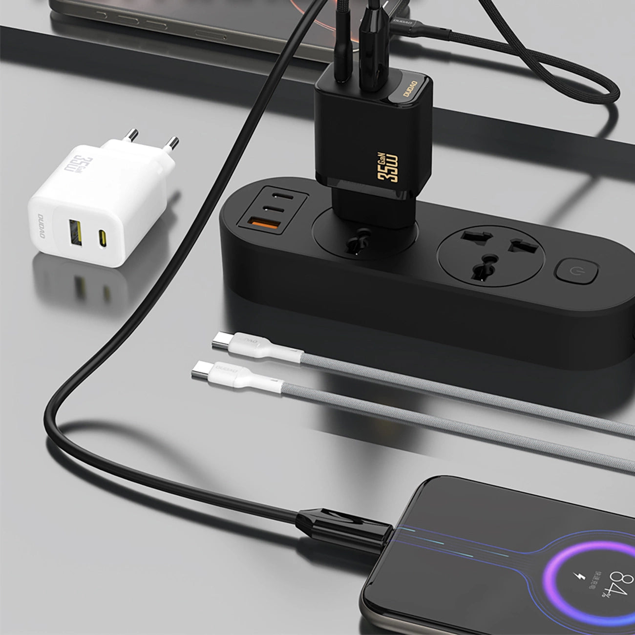 Dudao A27 MaxC 35W GaN Wandladegerät + USB-C Kabel - Weiß