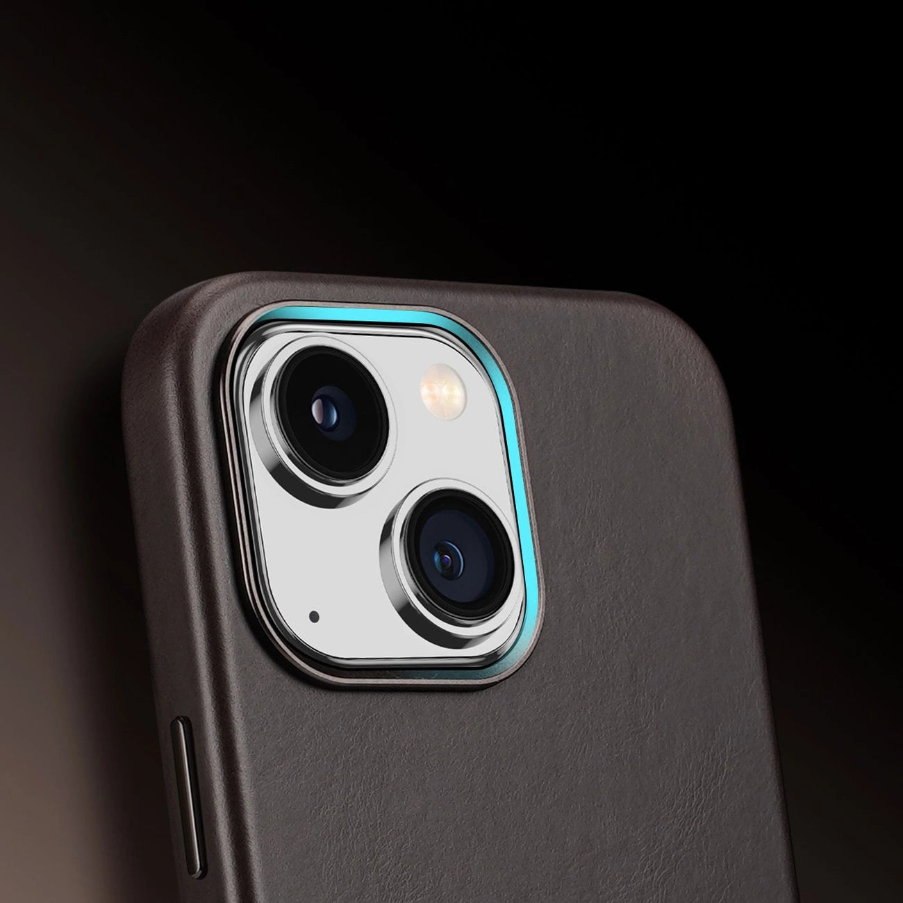 Dux Ducis Naples Hülle für iPhone 14 Plus Lederhülle (MagSafe kompatibel) Dunkelbraun