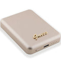 Guess MagSafe Metal Script Logo Induktions-Powerbank 15 W 5000 mAh – Gold