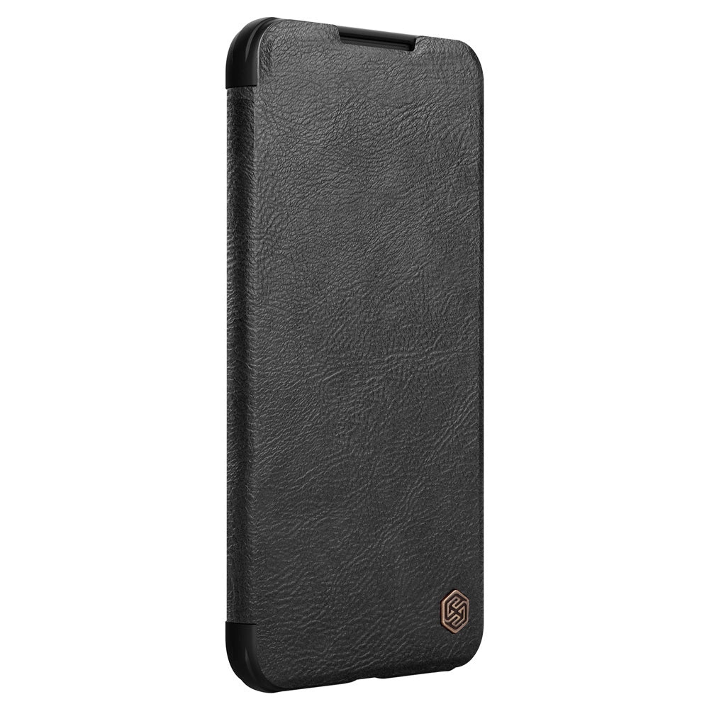 Nillkin Qin Leder Pro Case Hülle für Samsung Galaxy S22+ (S22 Plus) Kameraschutz Holster Cover Flip Case Schwarz