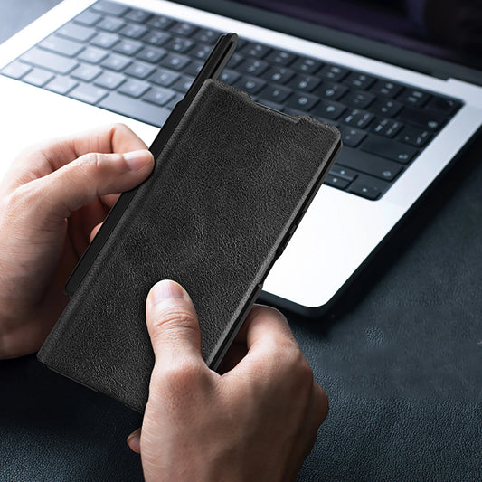 Nillkin Qin Pro Hülle für Samsung Galaxy Z Fold 7 mit S Pen Space - Schwarz