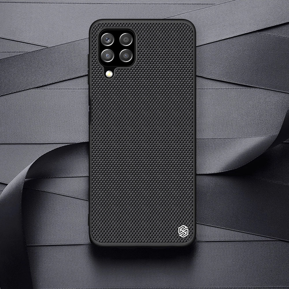 Nillkin Textured Case robuste, verstärkte Hülle mit Gelrahmen und Nylonrückseite für Samsung Galaxy A22 4G schwarz