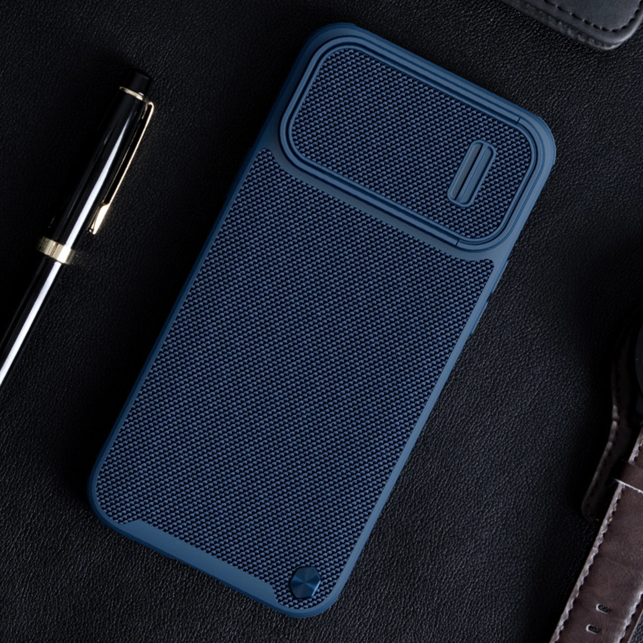 Nillkin Textured S Case iPhone 14 Pro Max Panzerhülle mit Kameraabdeckung dunkelgrün