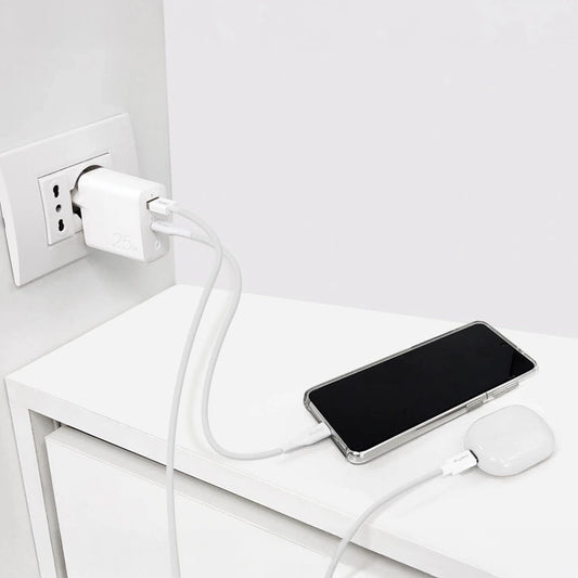 Puro 25W Power Delivery USB-A USB-C Wandladegerät – Weiß
