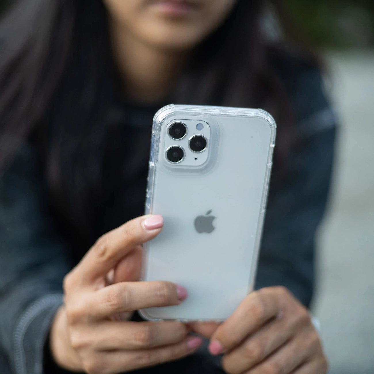 Raptic X-Doria Clear Case iPhone 14 Plus gepanzerte Hülle grau