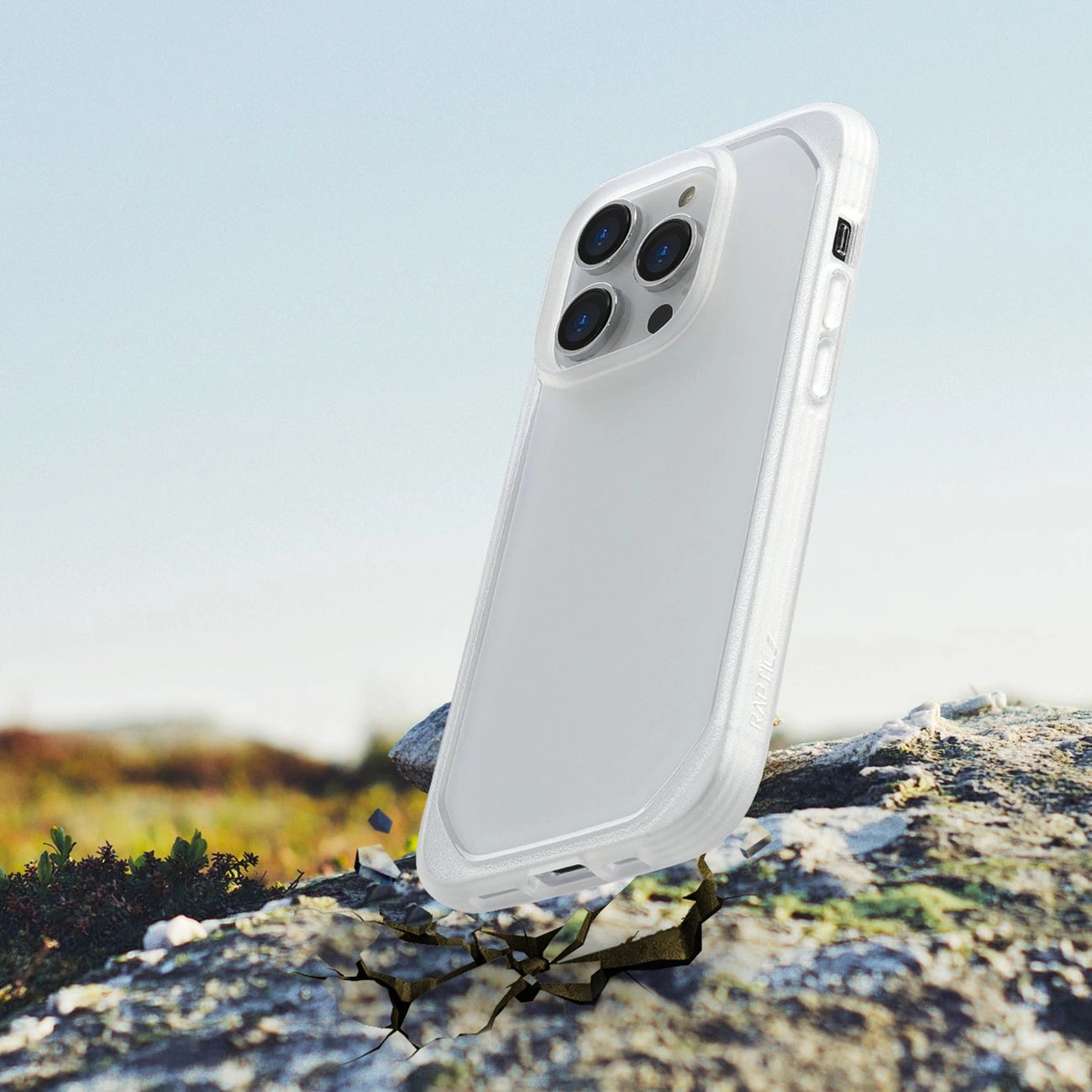 Raptic X-Doria Slim Case iPhone 14 Pro Rückseite klar