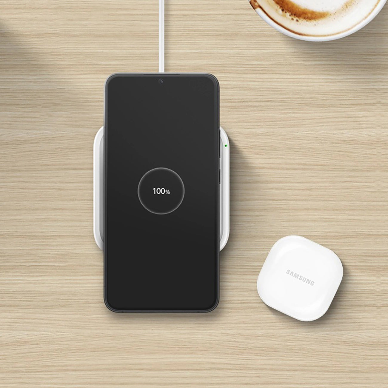 Samsung Wireless Charger Pad EP-P2400TWEGEU 15W induktives Ladegerät - Weiß + Netzladegerät