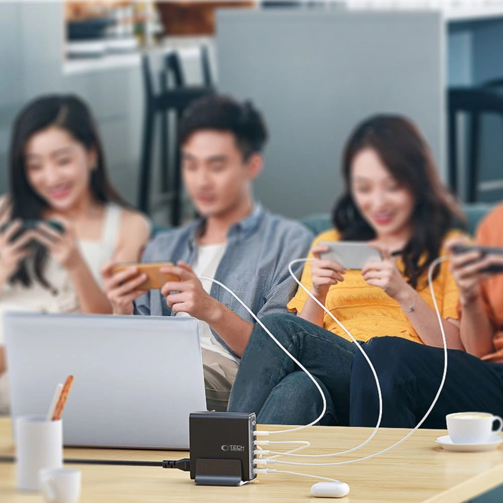 Tech-Protect DC140W-GAN 5-PORT PD140W/QC3.0 Ladestation – Schwarz