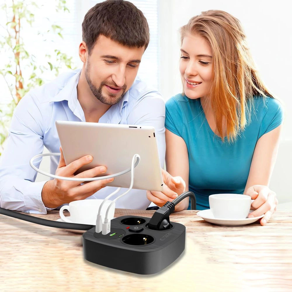 Tech-Protect PCS3X4 Steckdosenleiste, 3 Steckdosen, 2xUSB-A, 2xUSB-C 200 cm - schwarz