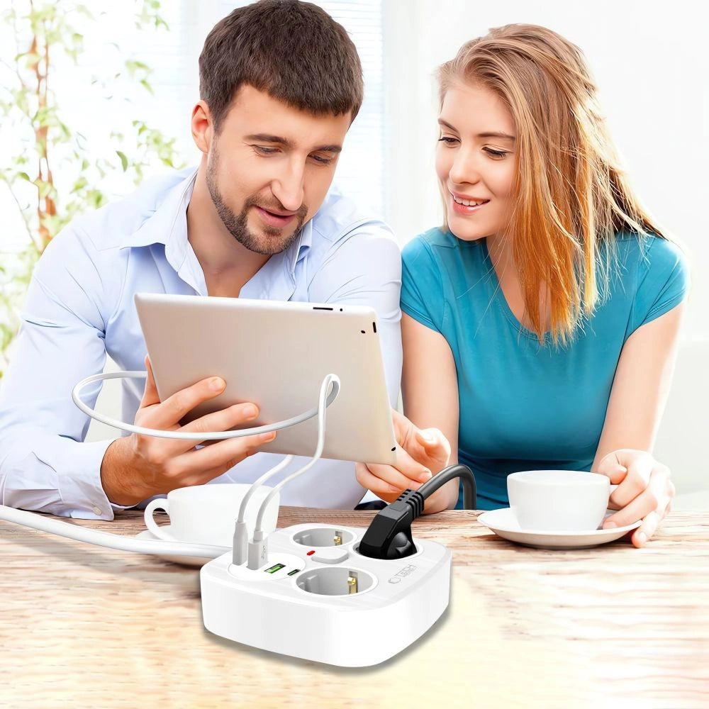 Tech-Protect PCS3X4 Steckdosenleiste, 3 Steckdosen, 2xUSB-A, 2xUSB-C 200 cm - weiß