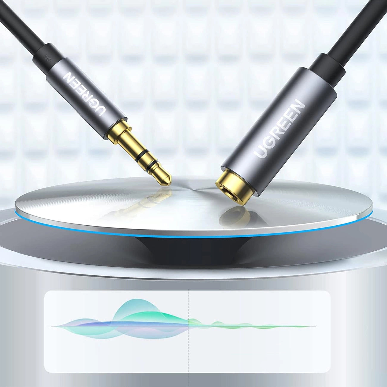 Ugreen AV118 10538 Kabel 3,5 mm Miniklinke (männlich) / 3,5 mm Miniklinke (weiblich) 5 m – Silber