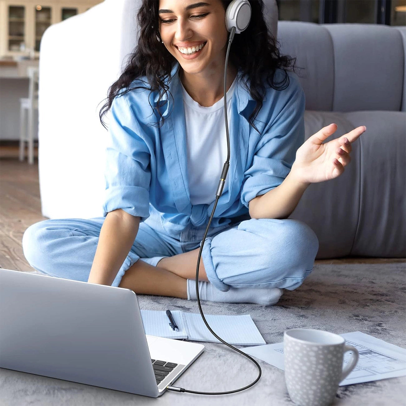 Ugreen AV118 10592 Kabel 3,5 mm Miniklinke (männlich) / 3,5 mm Miniklinke (weiblich) 1 m – Silber