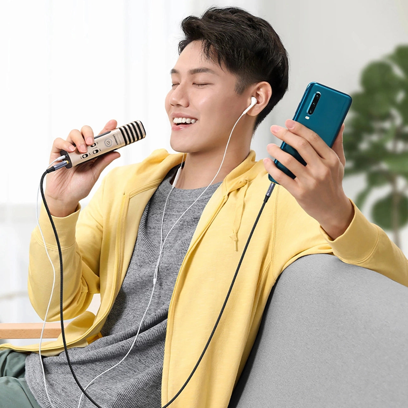 Ugreen AV183 Kabel 10648 Miniklinke 3,5 mm / Miniklinke 3,5 mm 1 m – grau