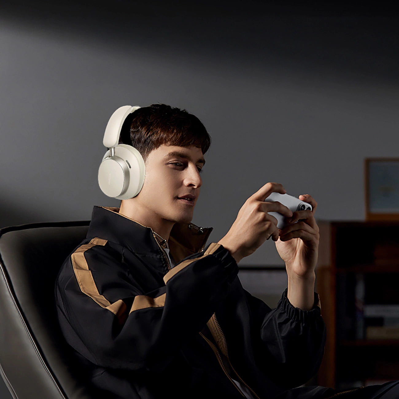 Ugreen Studio Pro Hybrid HP206 On-Ear-Kopfhörer mit aktiver Geräuschunterdrückung (ANC) – Weiß