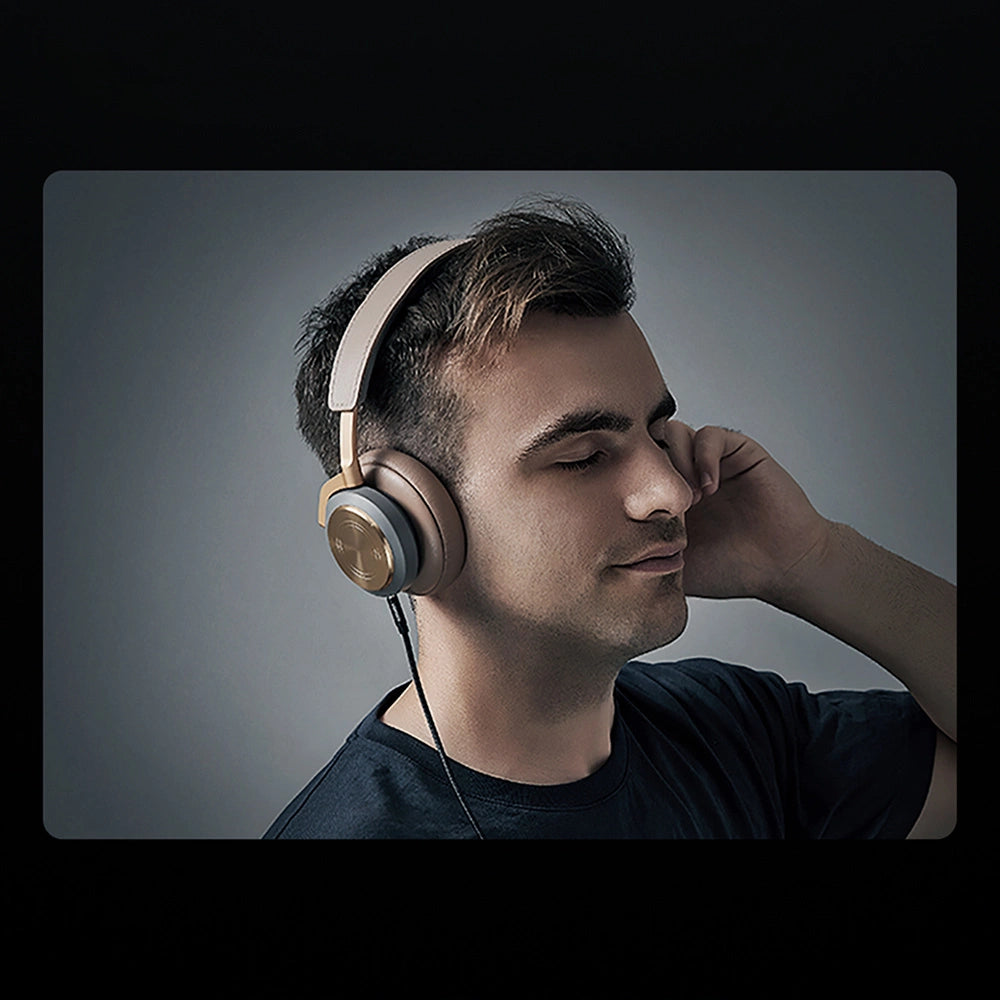 Ugreen abgewinkeltes AUX-Kabel 2 x Miniklinke 3,5 mm 1,5 m blau (AV112)