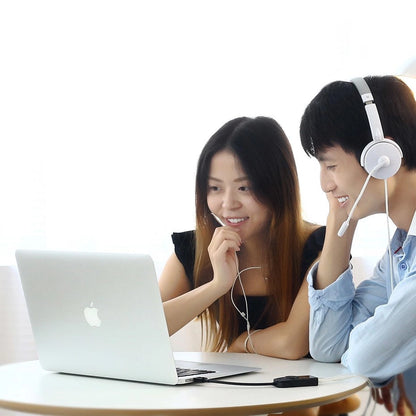 Ugreen externer Musik-Soundkartenadapter USB – 3,5-mm-Miniklinke mit Lautstärkeregler 15 cm schwarz (40964)