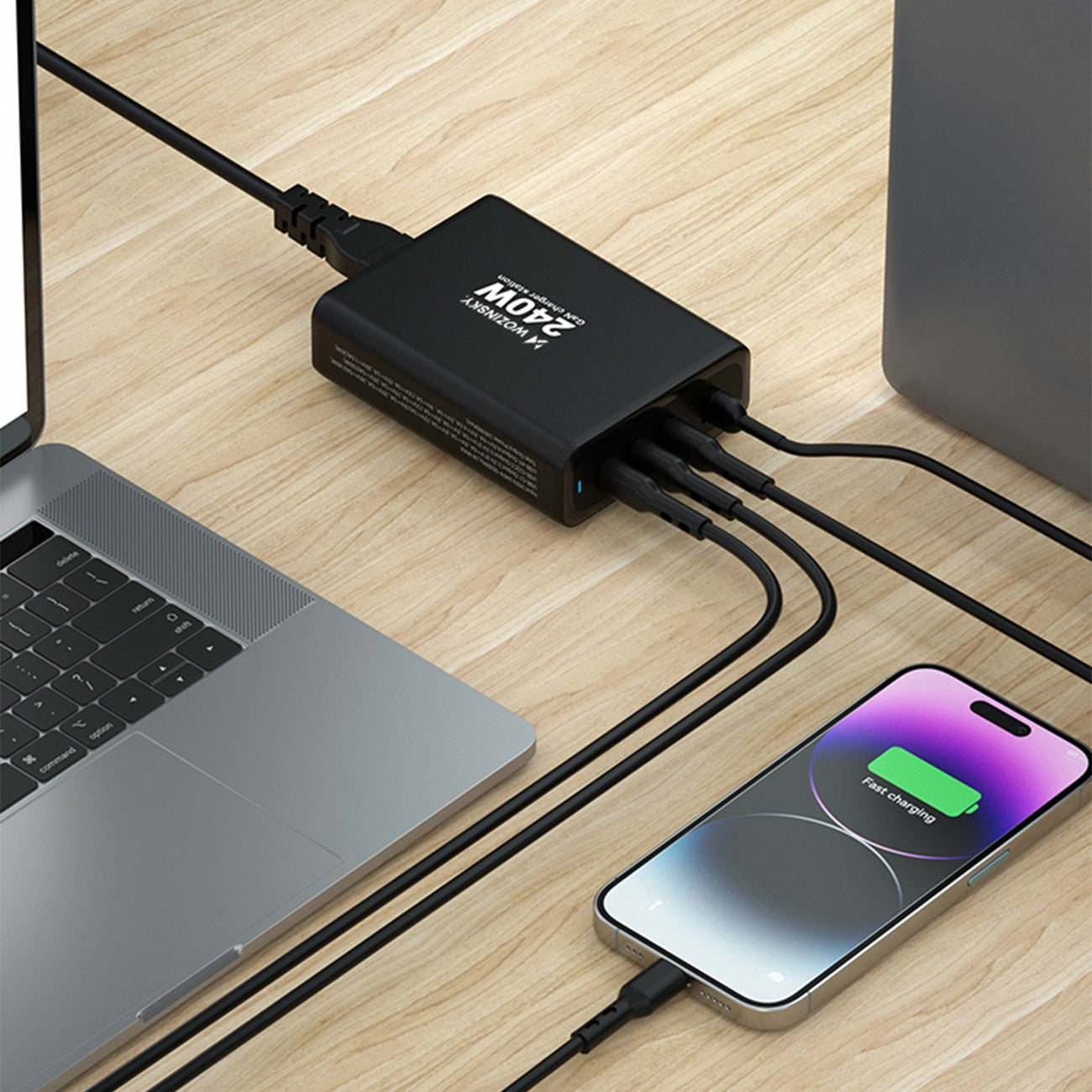 Wozinsky WGCSB 240W GaN Wandladegerät USB-A / 3 x USB-C - Schwarz