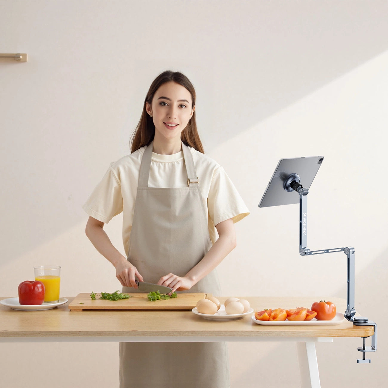 Wozinsky WTY0YS1 Magnethalterung, 360° drehbar, solide, für Telefon und Tablet - grau