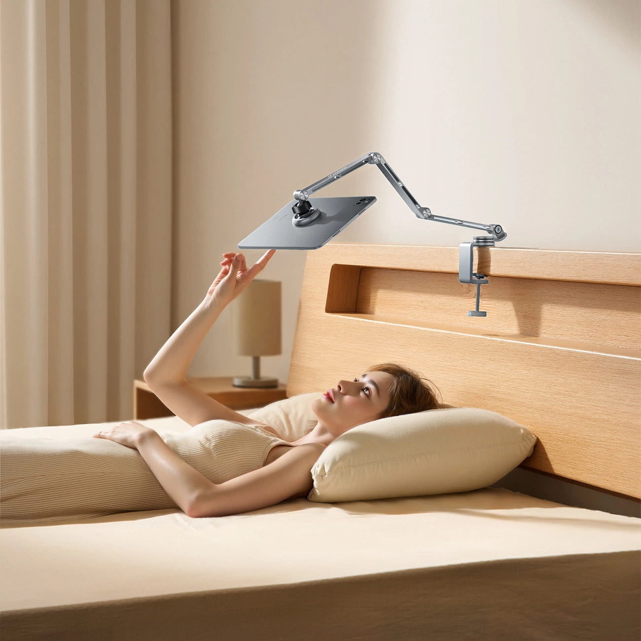 Wozinsky WTY0YS1 Magnethalterung, 360° drehbar, solide, für Telefon und Tablet - grau