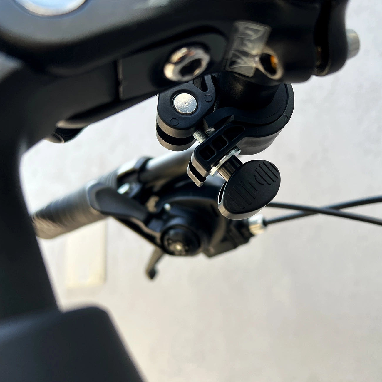 Wozinsky starker Handyhalter für Fahrrad-, Motorrad-, Rollerlenker, schwarz (WBHBK6)