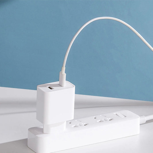 Xiaomi Travel Charger Combo Schnellladegerät USB-A / USB-C 33W PD weiß (BHR4996GL)