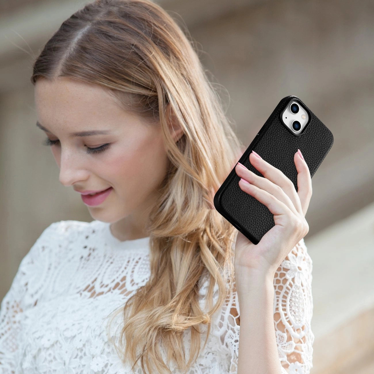 iCarer Litchi Premium Ledertasche iPhone 14 Magnetische Ledertasche mit MagSafe Schwarz (WMI14220709-BK)