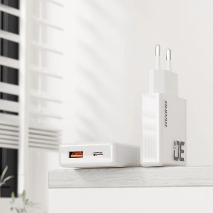 Schnelllade-Set 30W – GaN Ladegerät (USB-A & USB-C) inkl. USB-C auf Lightning Kabel